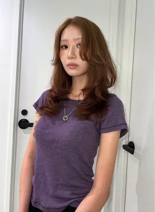 ロング カラー Risa／盛れる レイヤー／艶カラーのヘアスタイル