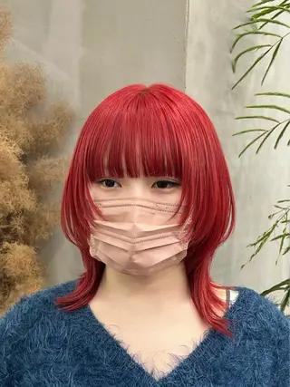 ミディアム イツク ⚡️ ルーツ/ハイトーンのヘアスタイル