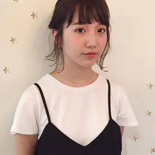 ミディアム ヘアアレンジ 市川 千夏のヘアスタイル