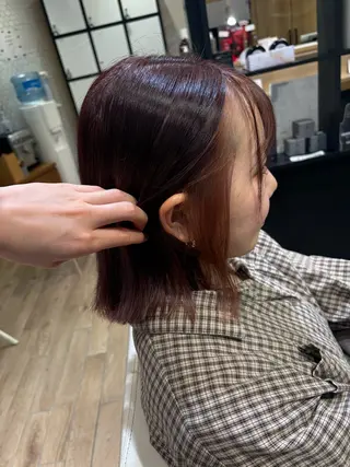 ミディアム 梅沢 優羽のヘアスタイル