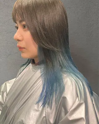 ミディアム カラー 佐伯 和佳のヘアスタイル