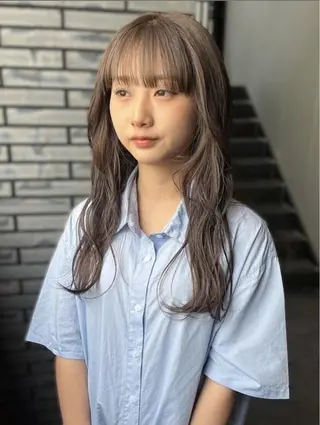 ロング カラー loty すずなのヘアスタイル