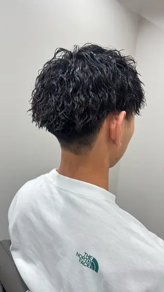 パーマ メンズ mid-c アシスタントひさとのヘアスタイル