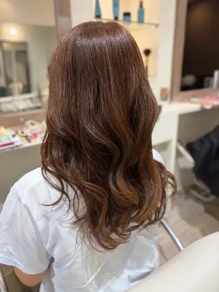 ロング NICCOLO室見 Erinaのヘアスタイル