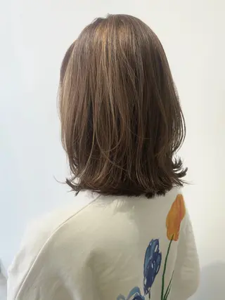 ミディアム cana 札幌レイヤースタイルのヘアスタイル