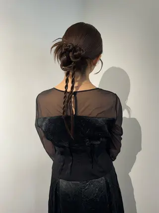 ロング カラー ヘアアレンジ mina 🌷のヘアスタイル