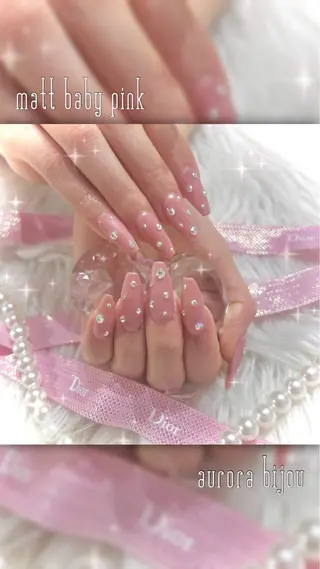 ネイル élu by Noriko 前原のネイルデザイン