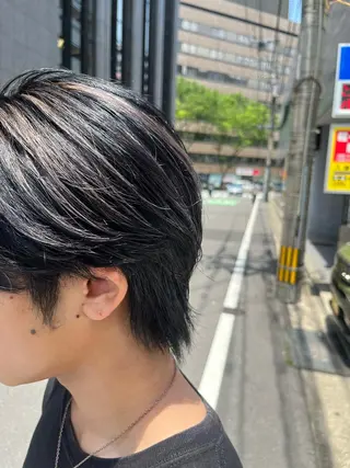 カラー こまつばらみお/レイ ヤー/ダブルカラーのヘアスタイル