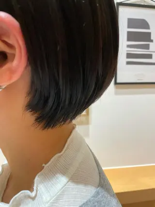 ショート ARMONY秋山輝也 コテ巻き風パーマ特化のヘアスタイル