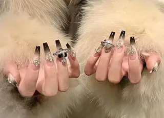ネイル D-BEAUTY Nailsalonのネイルデザイン
