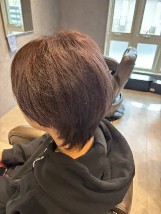 ショート カラー メンズ 石川 奈々のヘアスタイル