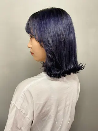 カラー 松谷 美和のヘアスタイル