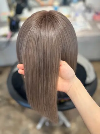 カラー 中山 璃胡のヘアスタイル