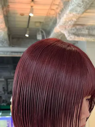 ミディアム カラー AmiLi HONOKAのヘアスタイル
