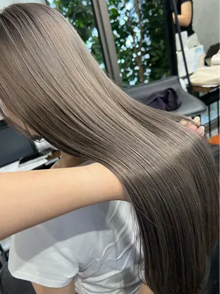 ロング カラー PALO / もも🍑のヘアスタイル