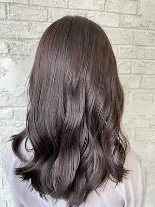 セミロング カラー ブリーチ特化 ハイトーンRYOYAのヘアスタイル