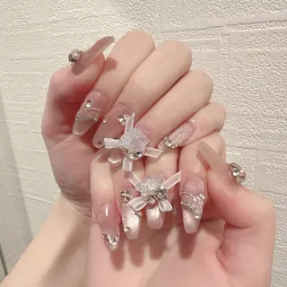 ネイル Luvia harumiのネイルデザイン