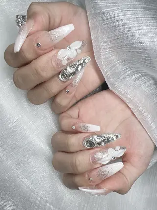 ネイル Lee Nails チップ長さだし専門店のネイルデザイン