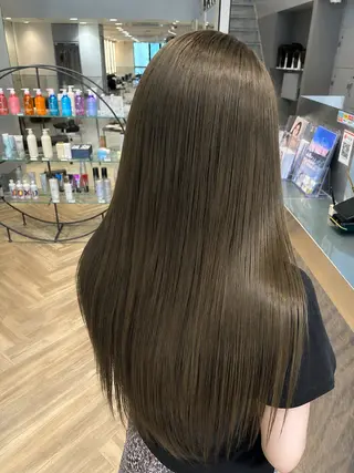 ロング カラー 李 文のヘアスタイル