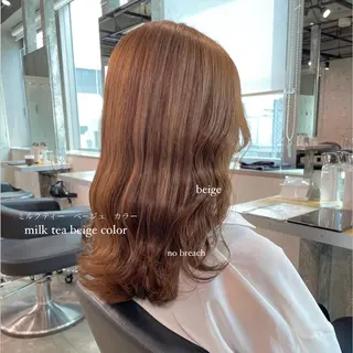 セミロング カラー パーマ ヘアアレンジ キッズ ネイル マツエク・マツパ アイブロウ 透明感カラー・レイヤ ー🎀amika🎀のヘアスタイル