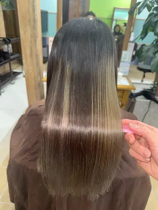 ロング 髪質改善・縮毛矯正 白根凌二のヘアスタイル