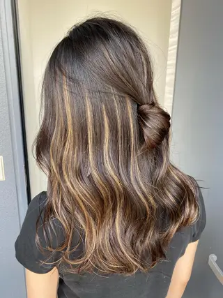 セミロング カラー ブリーチ 透明感HIDEのヘアスタイル