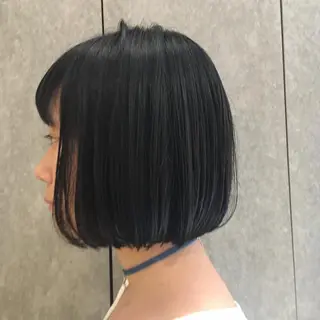 ショート カラー 相川 愛実のヘアスタイル