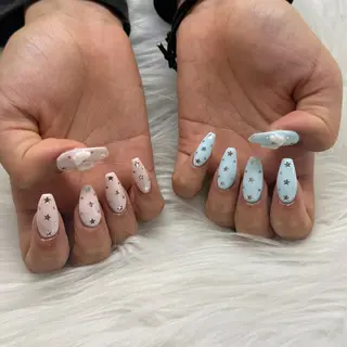 ネイル 💖𝓜𝓲𝓸 /6月予約受付中💖のネイルデザイン
