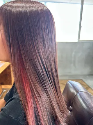 セミロング カラー 仲宗根 瑞希のヘアスタイル
