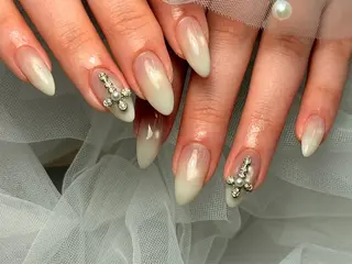 ネイル ToliyDeliy Nail Salonのネイルデザイン