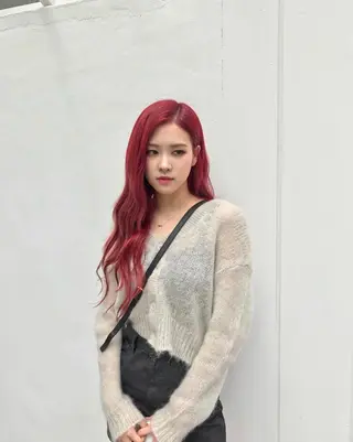 ロング カラー 色落ちまで可愛い🧚 心斎橋hikaruのヘアスタイル