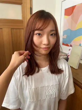 ミディアム 伊賀 海優のヘアスタイル