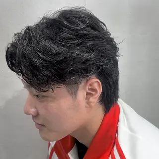 パーマ メンズ 曲がる縮毛矯正 LIBER 岩名のヘアスタイル