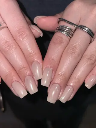 ネイル さゆり￤推しキャラ ￤ロングネイル🩷のネイルデザイン