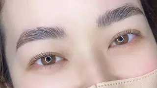 マツエク・マツパ アイブロウ Akala Beauty大園のマツエク・マツパデザイン