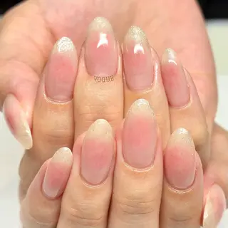 ネイル VOGUE ×SWANのネイルデザイン