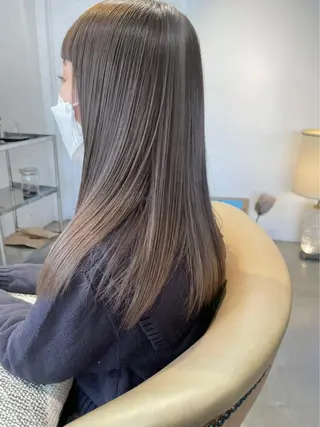 セミロング カラー 聖 来のヘアスタイル