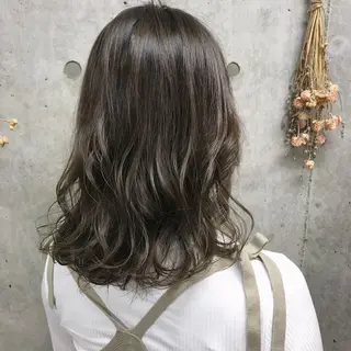 セミロング カラー ヘアアレンジ Satsuki ✂︎♡のヘアスタイル
