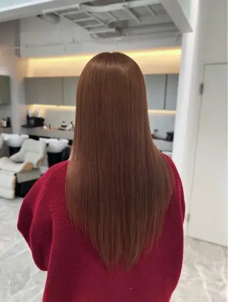 セミロング オオタ ユウトのヘアスタイル