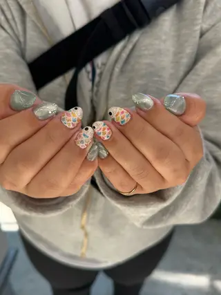 ネイル Mizushina Manamiのネイルデザイン