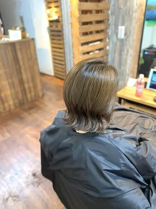 ミディアム カラー Luzir⭐︎ GEN⭐︎のヘアスタイル