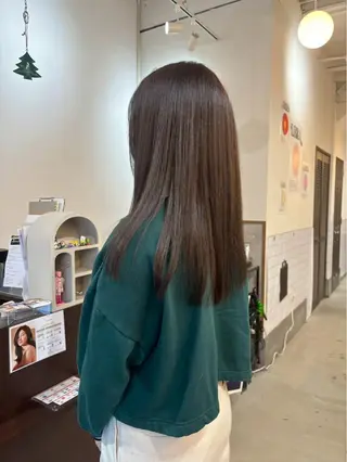 ロング カラー LUCK ユナのヘアスタイル