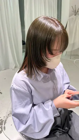 セミロング 🍓ブリーチカラー 🎀nene🍓のヘアスタイル