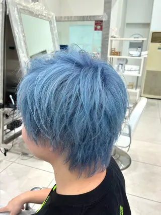 カラー メンズ トップスタイリスト 石川みやびのヘアスタイル