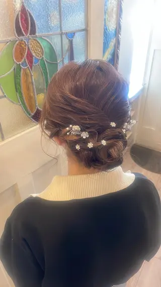 ヘアアレンジ Magnifique MAIのヘアスタイル