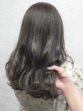 カラー SiLO 🎀 𝕂𝕒𝕟𝕟𝕒のヘアスタイル