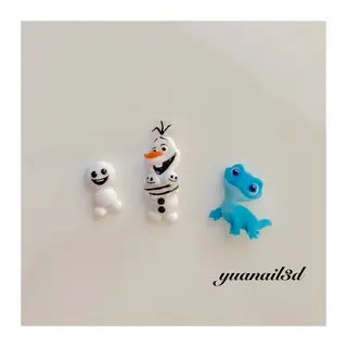ネイル YÜA NAILのネイルデザイン