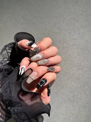 ネイル I-nailロング /ワンホン/キラキラのネイルデザイン