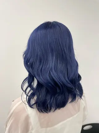 セミロング カラー ラベンダー💜 グレージュ🩶のヘアスタイル