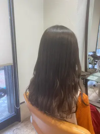 ロング カラー サプリームヘア 飯田みち瑠のヘアスタイル